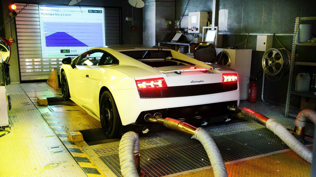 Lamborghini в Сант'Агата Болоньезе как развивалась компания