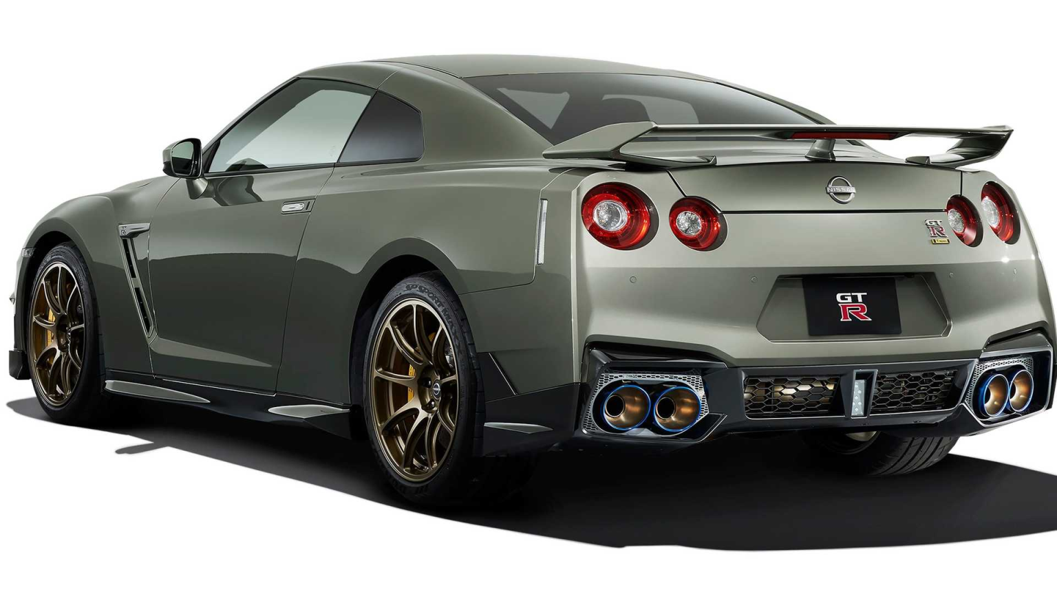 Nissan gt r r35 Rear