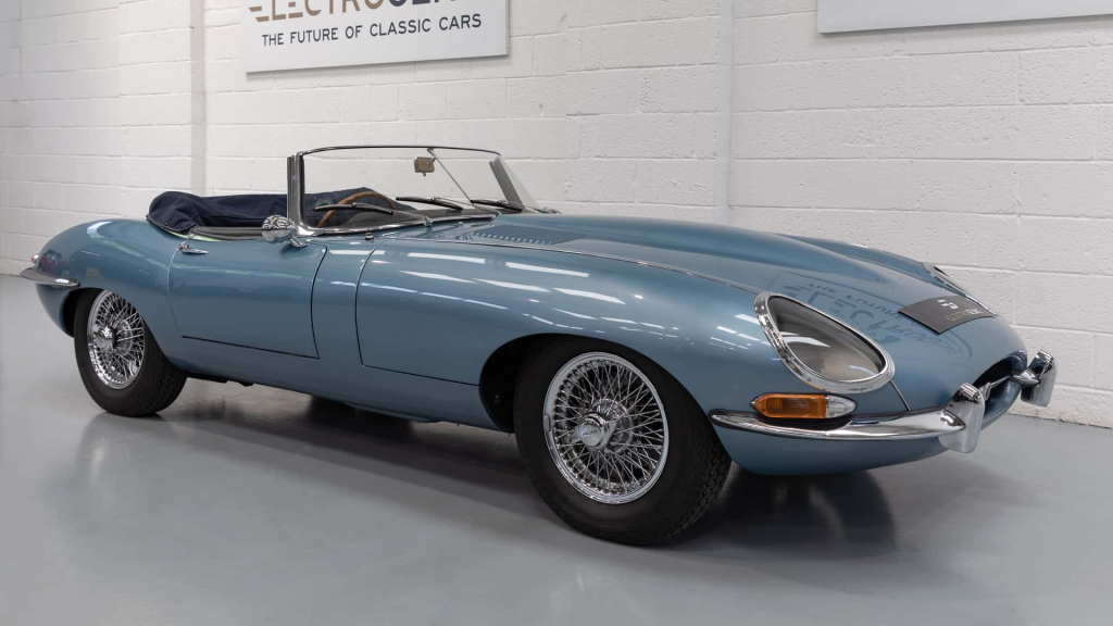 Jaguar E-Type превращается в 160-сильный электромобиль